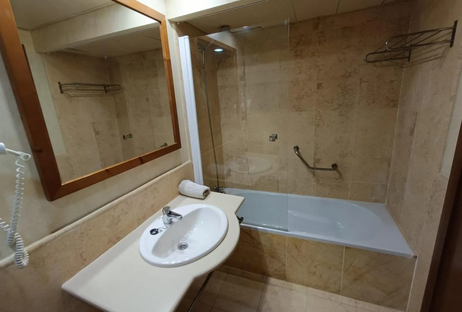 Apartamento En Segunda Planta En Urb. Jardines De Isla Canela Apartment